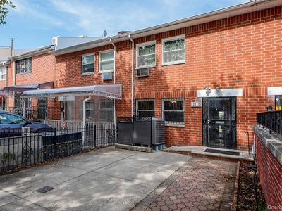 2111 Prospect Avenue