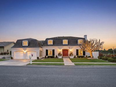 2835 Lorencita Dr