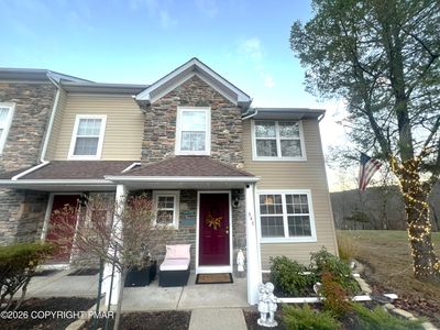 54 Lower Ridge View Cir