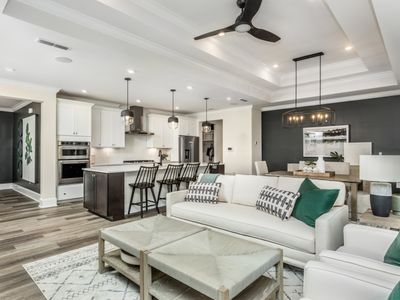 Stardom Plan, Carolina Riverside