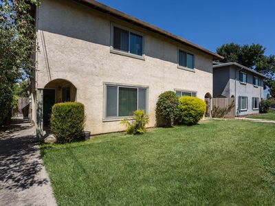 1527 Irwin Ave