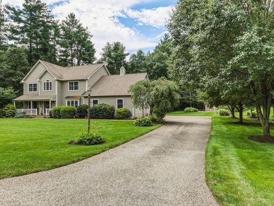 2 Bayberry Ln