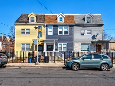 299A 7Th Ave