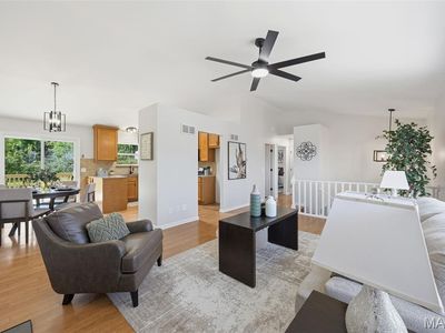 3261 Five Oaks Dr