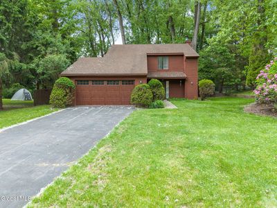 64 Algonquin Road