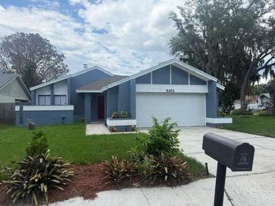 5301 Pinebury Ct