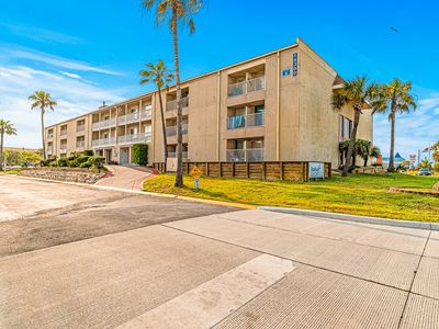 14300 S Padre Island Dr APT 118