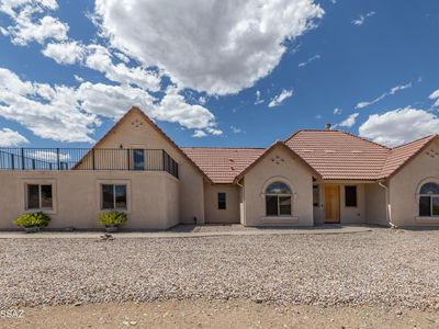 241 N Suntan Dr