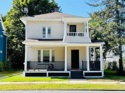 130 Myrtle St
