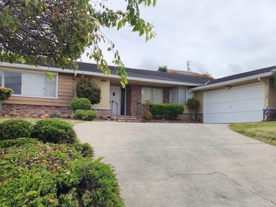 2356 Marineview Dr