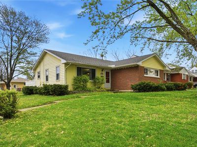2600 Oakley Ave