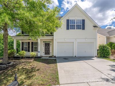 13834 Riding Hill Ave