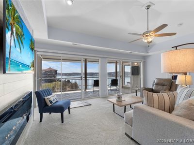 372 Palisades Condo Dr W #4A