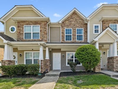 112 Cobblestone Place Dr