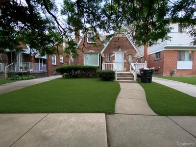 Property at 8080 Cloverlawn St, Detroit, MI