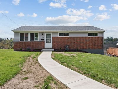 755 Cottonwood Dr