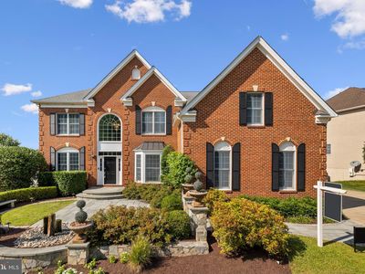 21902 Manor Crest Ln