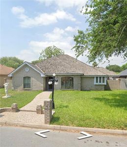 324 Kiwi St