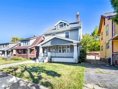 13315 Thornhurst Ave