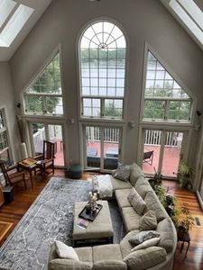 10 Shore Rd