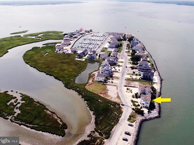 1 S Shore Dr N