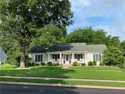 2236 University Dr