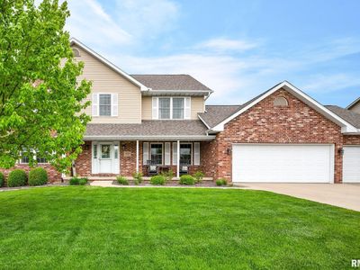 1020 Greenbrier Ln