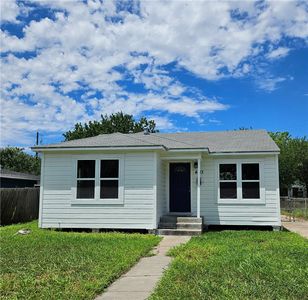 4813 Kendall Dr