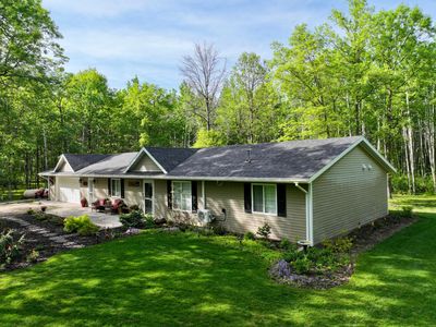 33798 Twin Oaks Trl