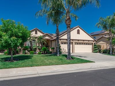 1930 N Sonoma Ct