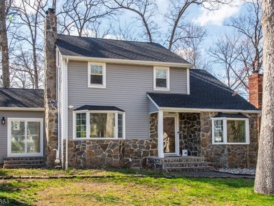 91 Beechwood Dr