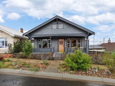 848 Waukesha St