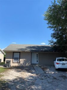 1216 FAIRWAY DRIVE