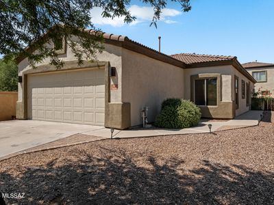 469 E Placita Fanega