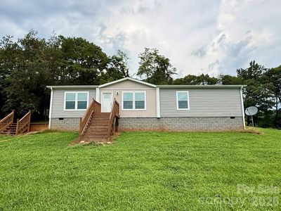 591 Moore Ln