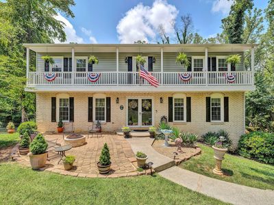 1005 Chestnut Mountain Dr