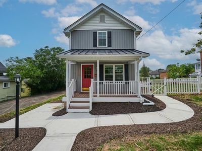 1536 Marshall Rd
