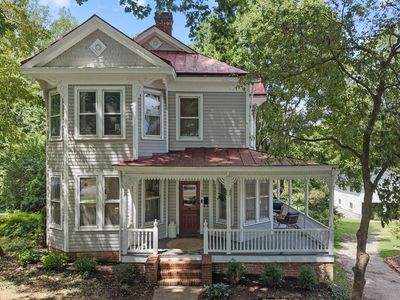 706 High St