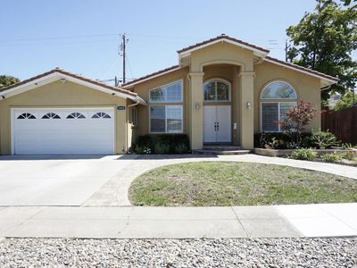 1432 Stone Creek Dr