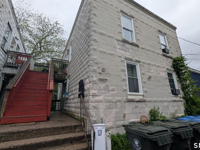 35 Lake Street