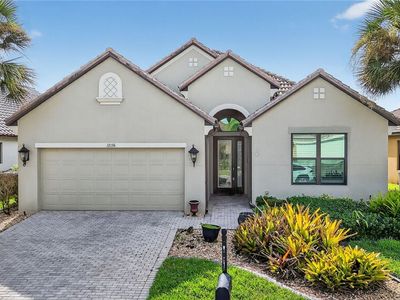 12136 Country Day Cir