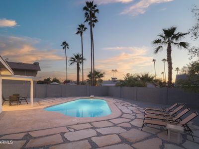 5818 N GRANITE REEF Road
