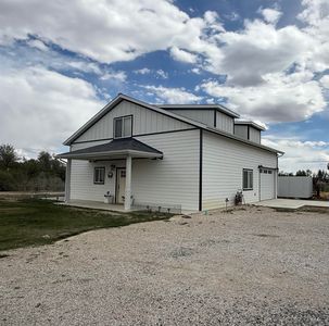 280 W Main St