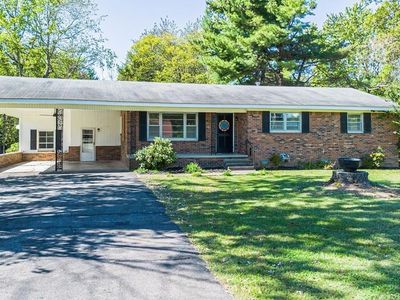 133 Frankfort Ave