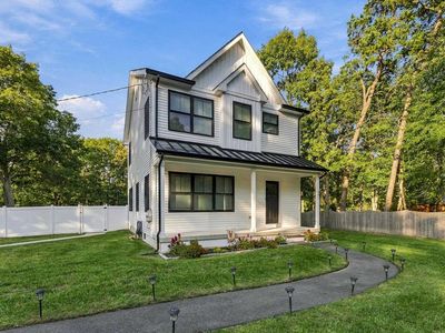 301 E Elm Ave
