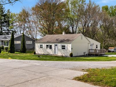 625 Moore Rd