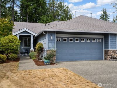 4678 Strathmore Circle SW