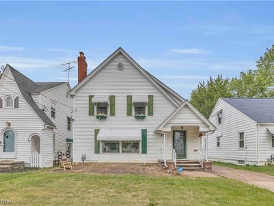 2220 W 13th St