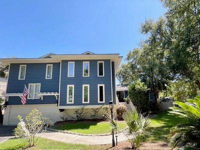 6 Sandwedge Ln