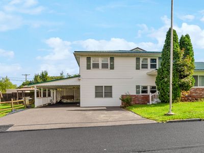 528 Walton Ave